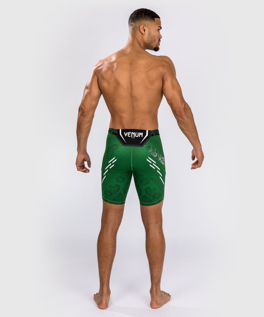 ufc adrenaline by venum authentic fight night menn vale tudo shorts - grønn
