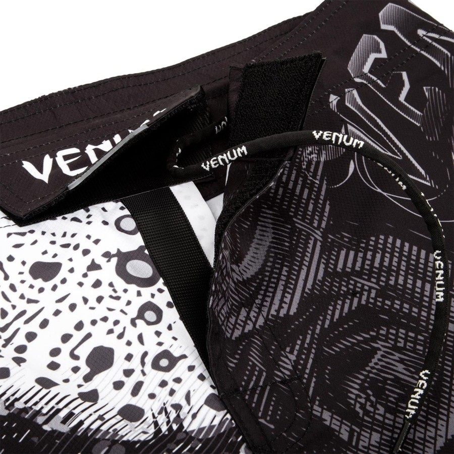 venum santa muerte 3.0 kampshorts - svarthvit