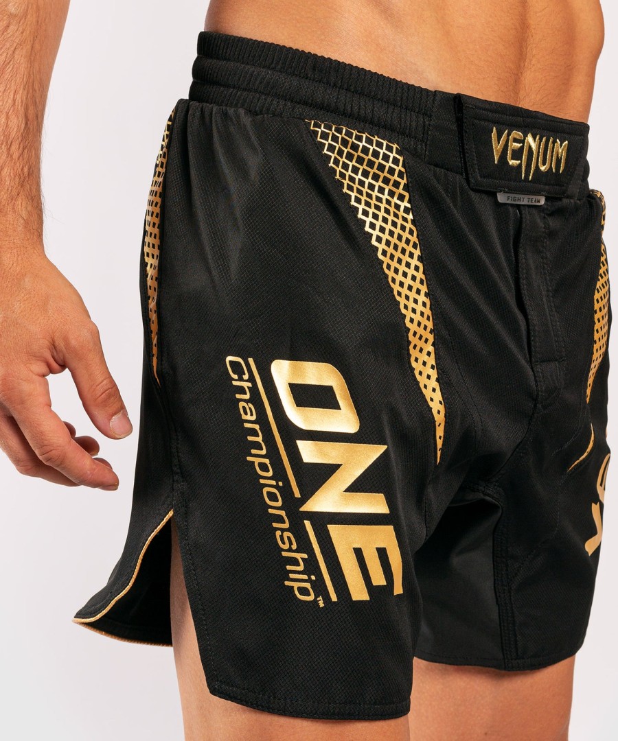venum x one fc kampshorts