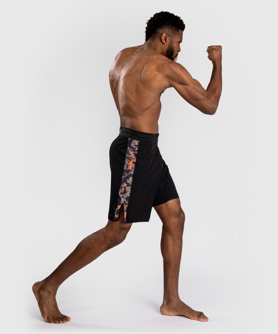 venum jungle ops fightshorts - svartkhaki kamuflasje