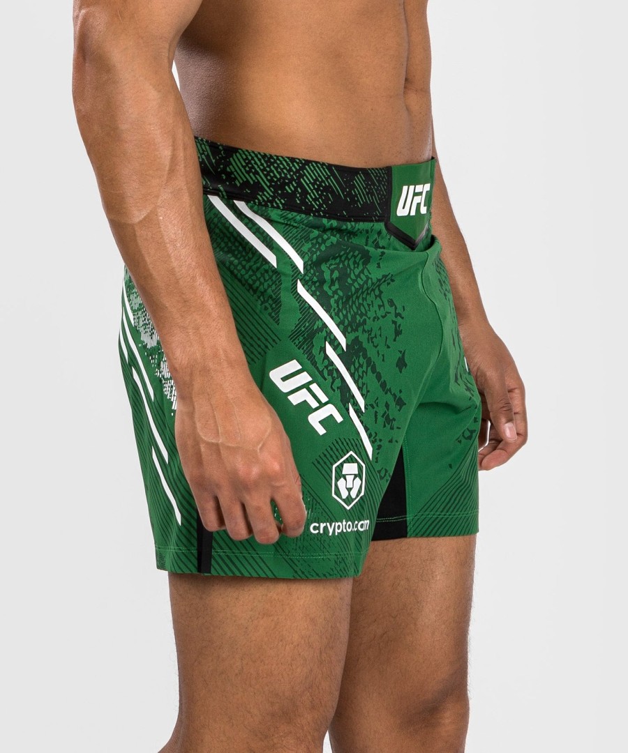 ufc adrenaline by venum authentic fight night menns kampshorts - kort passform - grønn