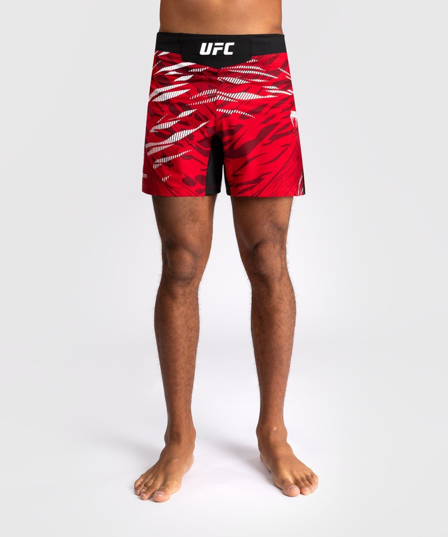 ufc fusion av venum authentic fight night menns kampshorts - kort passform - rød