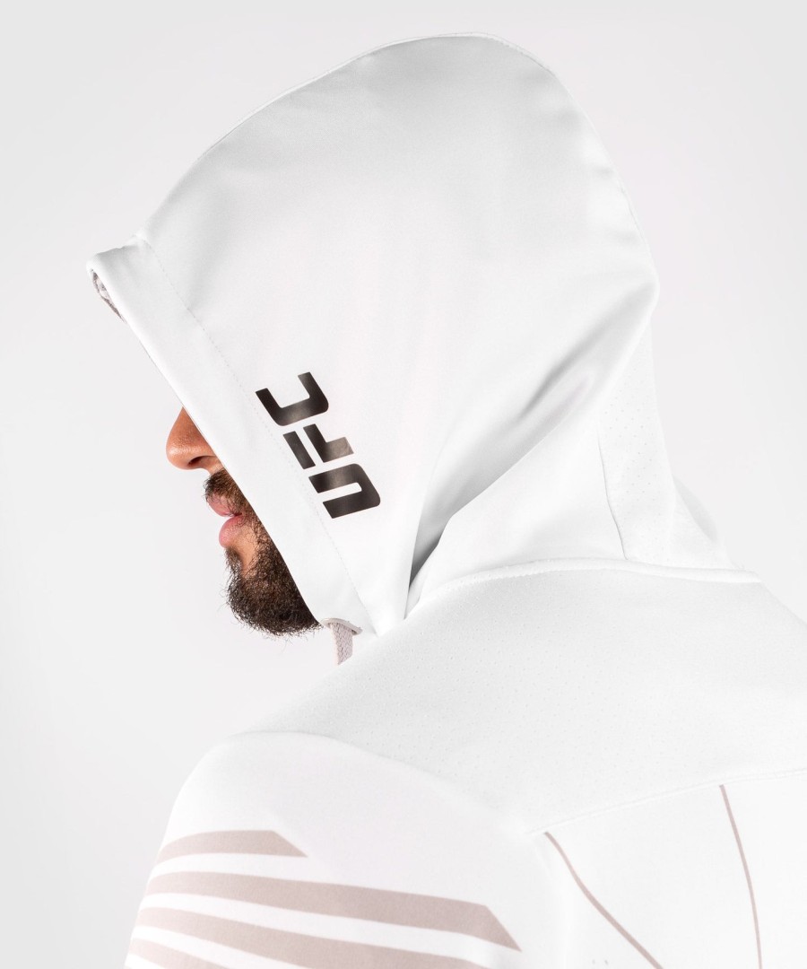 ufc venum authentic fight night menns walkout hettegenser - hvit