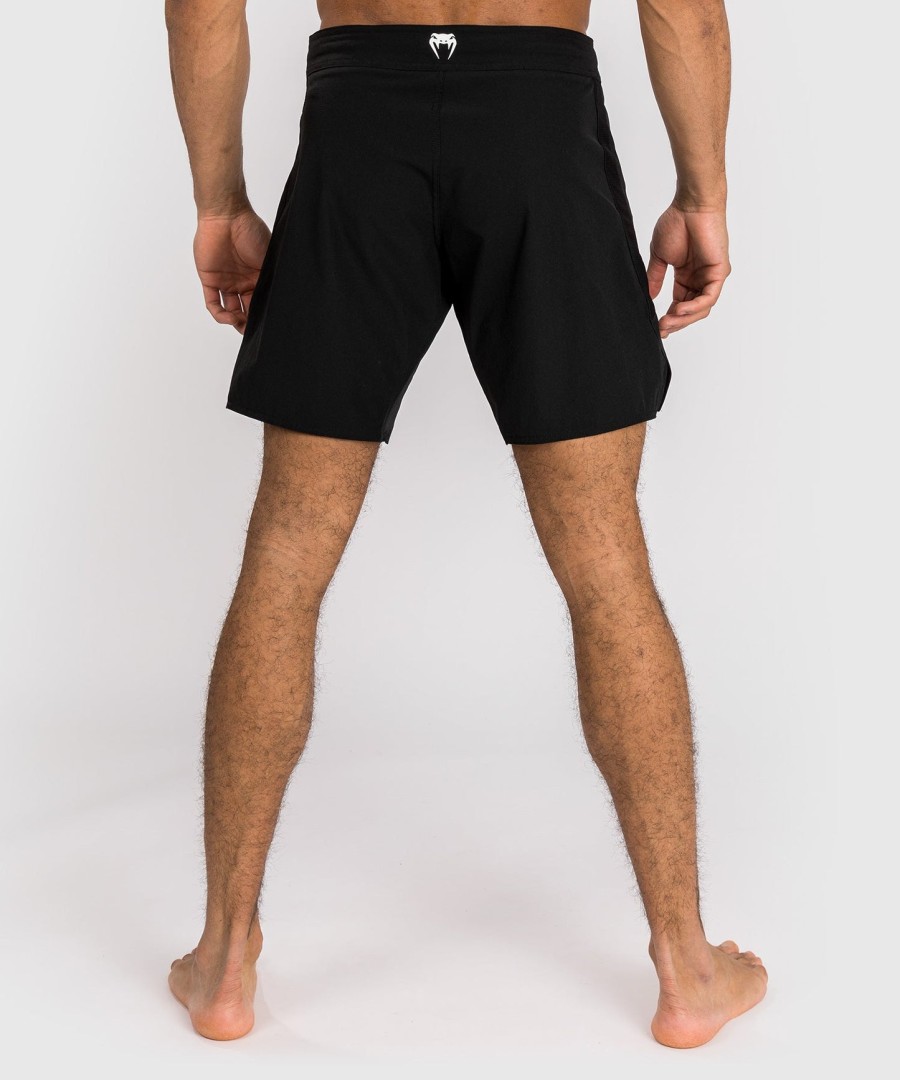 venum contender herre kampshorts - svarthvit