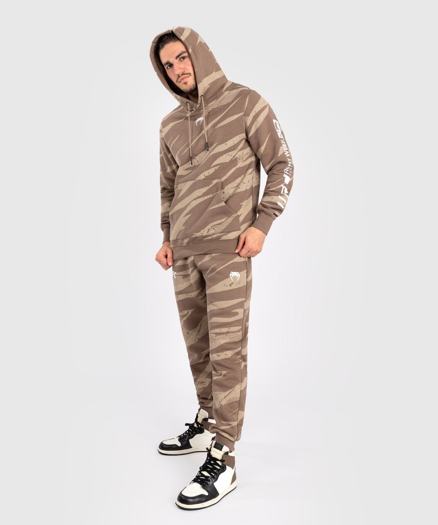 ufc adrenaline by venum fight week herre pullover hettegenser - desert camo
