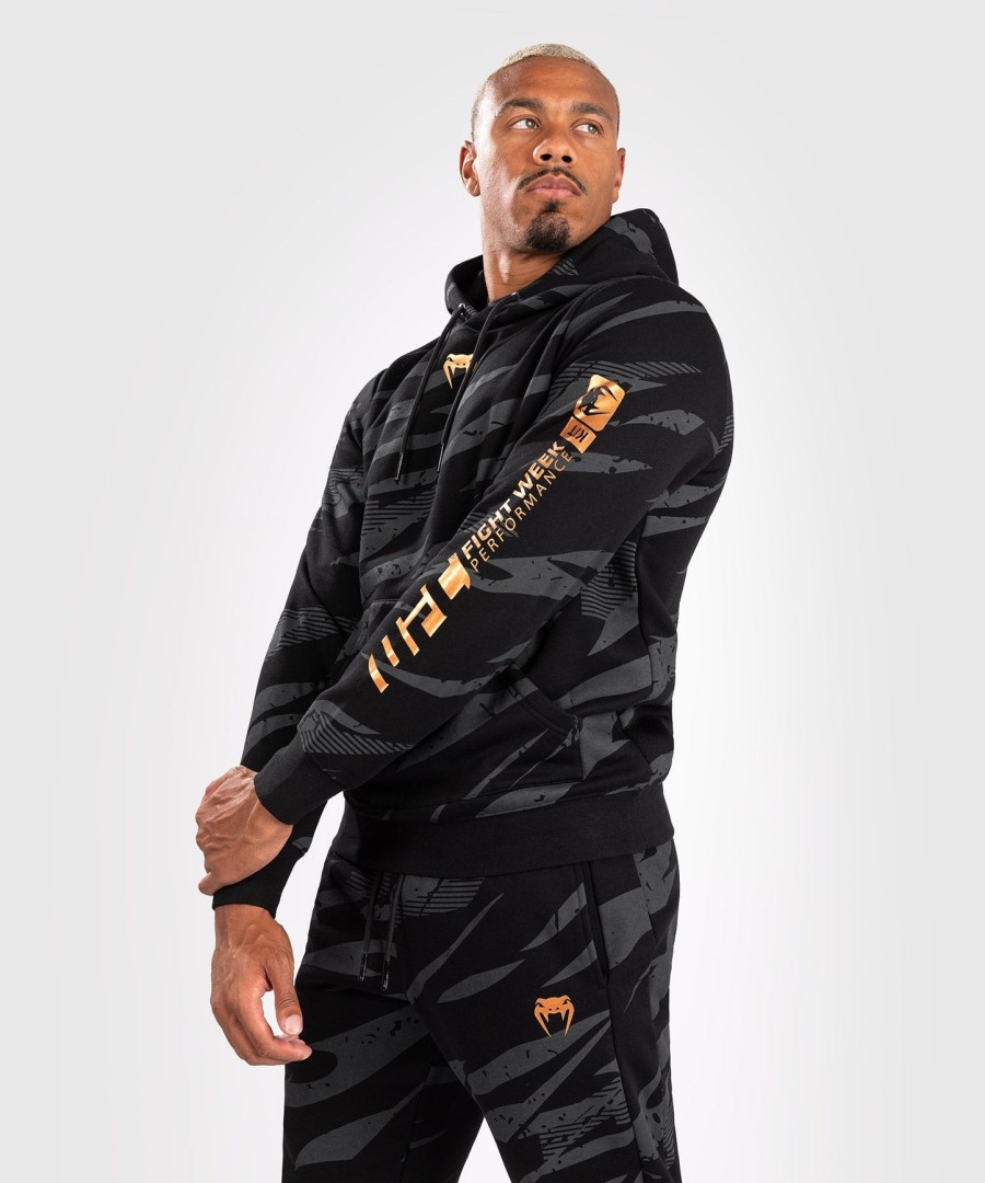 ufc adrenaline by venum fight week herre pullover hettegenser - urban camo