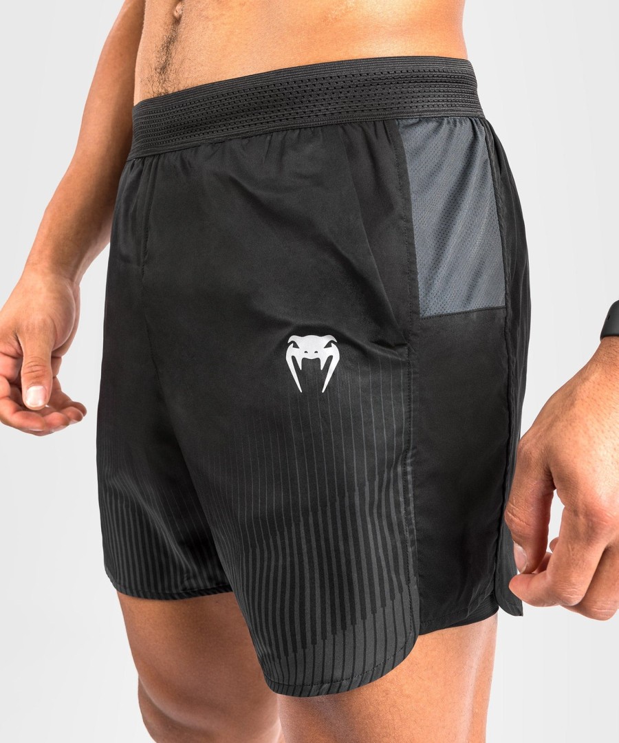 venum biomecha 2-i-1 treningsshorts - svartgrå