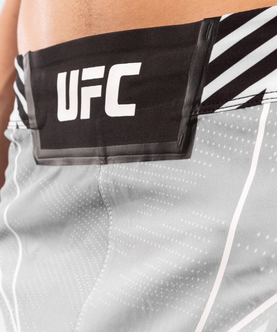 ufc venum authentic fight night herreshorts - lang passform - hvit
