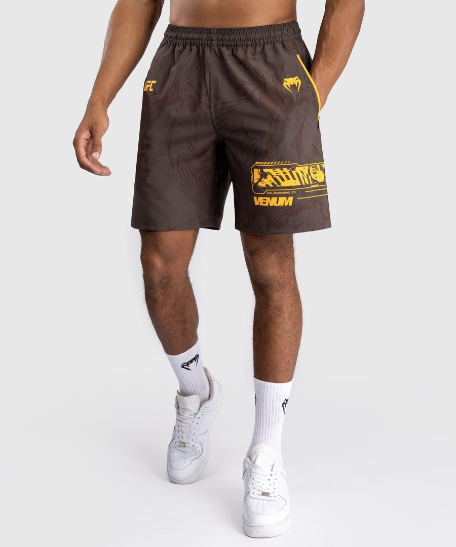 ufc fusion av venum fight week menn performance shorts - jordbrun